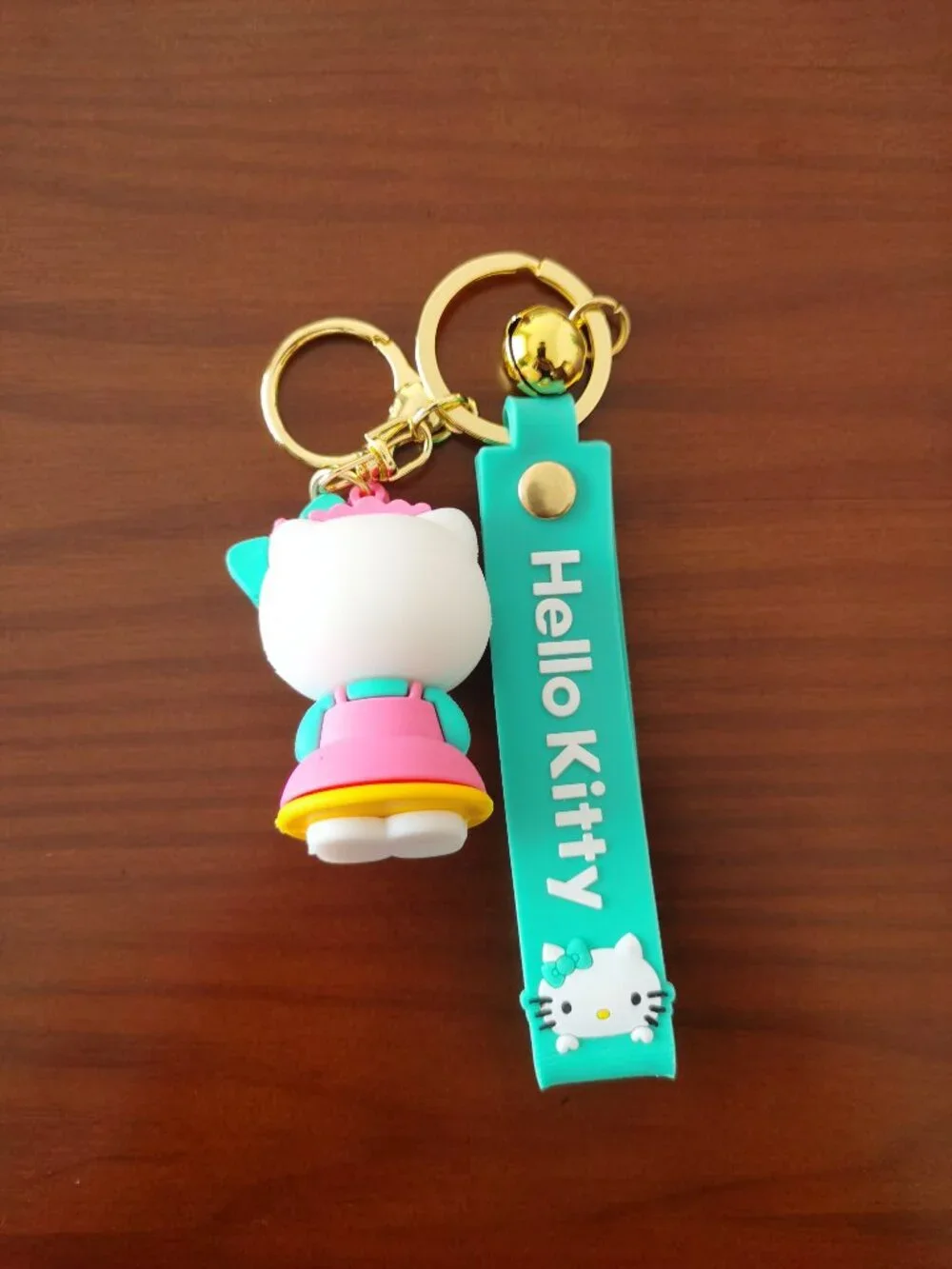 Hello Kitty Baker keychain